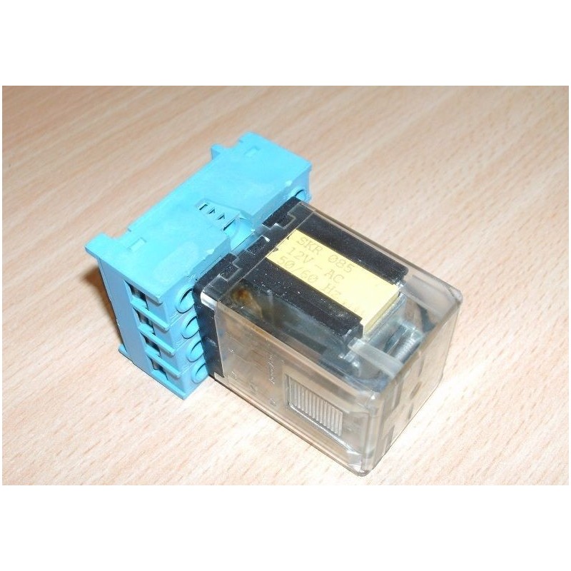 RELE' ELESTA SKR 085 12V 50/60 HZ 8P CON SOCKET FINDER 90.26 USATO