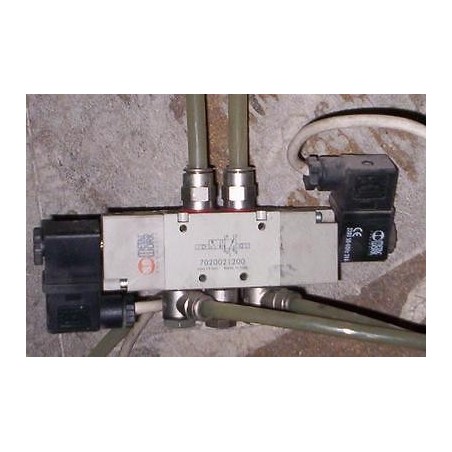 METAL WORK PNEUMATICA VALVOLA P/N 7020021200 USATO lrx