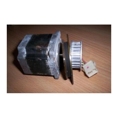 MOTORE PASSO PASSO  VEXTA STEPPING MOTOR C7680-9212K USATO lrx