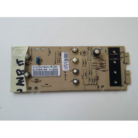 SCHEDA COMANDI COD 21010079601 PER LAVATRICE ARISTON AV 8 IT USATO VLX