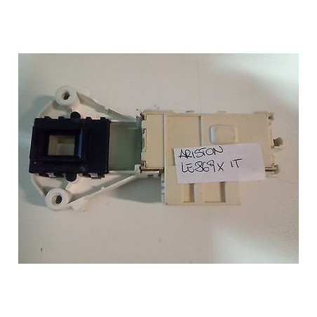 BLOCCAPORTA  PER LAVATRICE ARISTON LE 869X IT