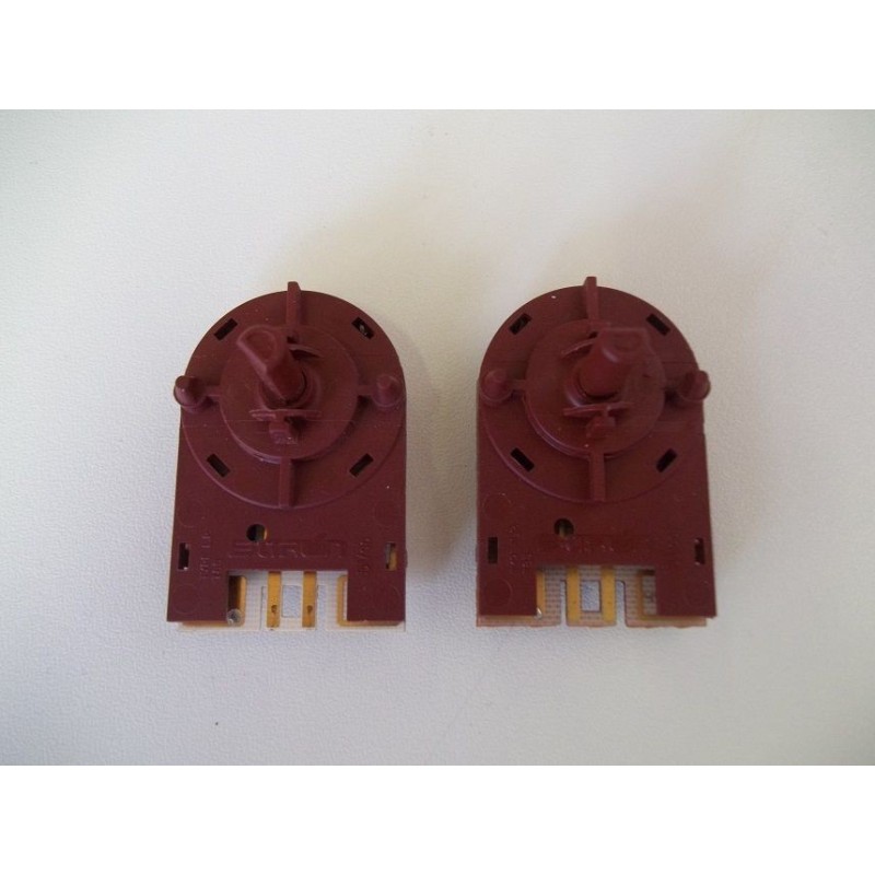 KIT SELETTORI PER LAVATRICE ARISTON AVL 109   usato agx