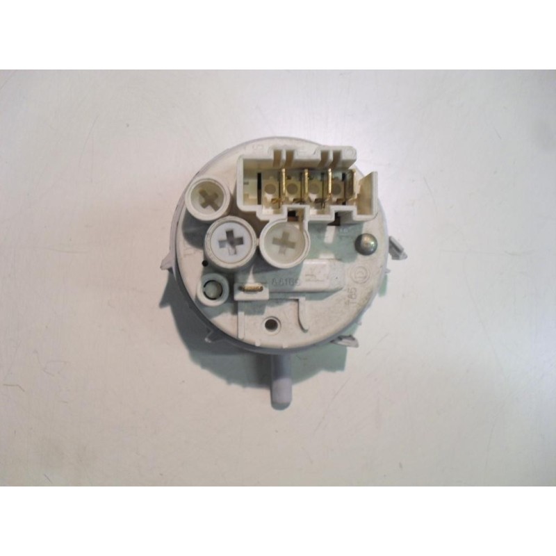 PRESSOSTATO COD. 7650021 CODICE ALTERNATIVO: 160014176.02 PER LAVATRICE ARISTON AB 66, AB 66X  usato