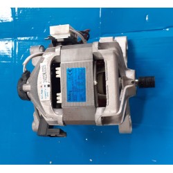 Motore per lavatrice  Master Aqua7100 cod: 32010696  usato