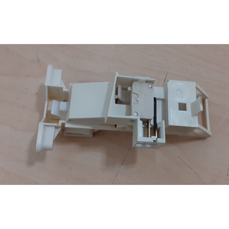 BLOCCA PORTA PER LAVASTOVIGLIE IGNIS ADL 558/1  COD D43X  USATO