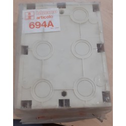 Scatola in resina per centralini da parete Bticino art  694A  NUOVA