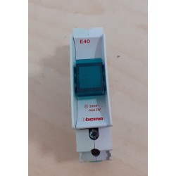 LAMPADA DI SEGNALAZIONE A SCARICA VERDE 220V AC 1MODUL. DIN  E40V  NUOVO