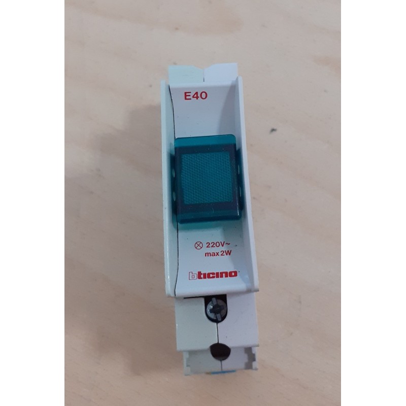 LAMPADA DI SEGNALAZIONE A SCARICA VERDE 220V AC 1MODUL. DIN  E40V  NUOVO