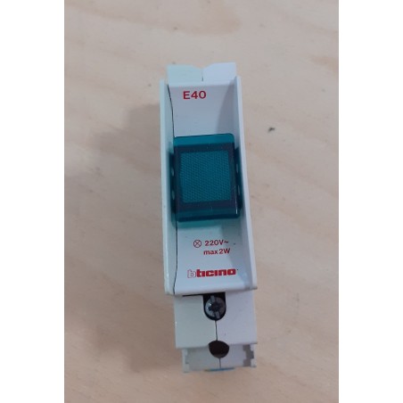 LAMPADA DI SEGNALAZIONE A SCARICA VERDE 220V AC 1MODUL. DIN  E40V  NUOVO