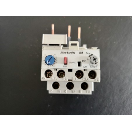 Relè di sovraccarico Allen Bradley 193-EA1FB 193EA1FB 3,7-12A
