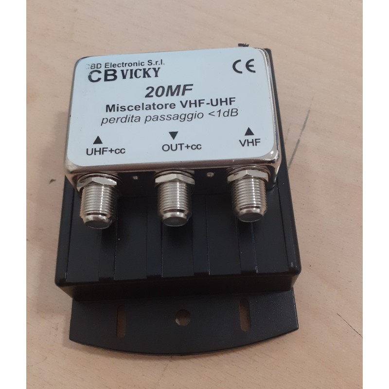 Miscelatore da palo serie 20MF VHF/UHF  COD B020400   NUOVO
