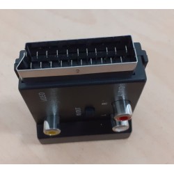 ADATTATORE MONOBLOCCO SPINA/PRESA SCART + 3 PRESE RCA COD 11/18  NUOVO