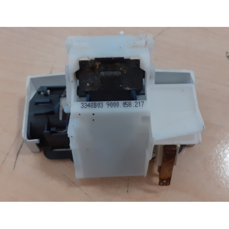 BLOCCAPORTA PER LAVASTOVIGLIE BOSCH 9000 058 217  COD  3348B03  USATO