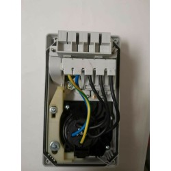BTICINO CBC416/53 – PRESA INTERB COMP QUAD IP55 16A 3P+N+T   USATO