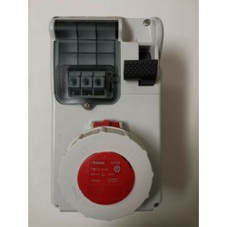 BTICINO CBC416/53 – PRESA INTERB COMP QUAD IP55 16A 3P+N+T   USATO