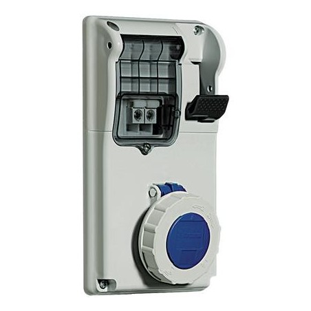 BTICINO CBC216/52 – PRESA INTERBLOCCATA COMP QUAD IP55  16A 2P+T    USATO