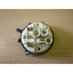 Pressostato per lavatrice Candy Hoover cod  41004276 / 7610027  usato