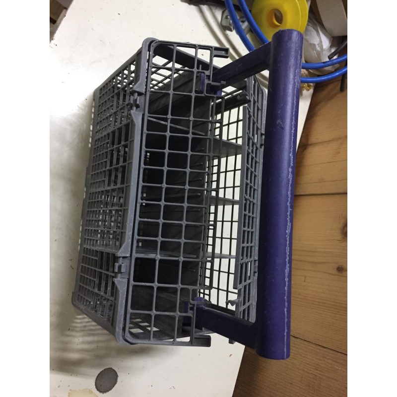 PORTA POSATE   PER LAVASTOVIGLIE BEKO DIN14210  COD  1769330200  USATO