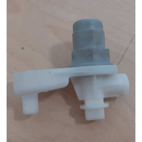 VASCHETTA RACCORDO  PER POMPA DI LAVAGGIO PER LAVASTOVIGLIE ARISTON LI700 PLUS COD PROD 482000027996  USATO